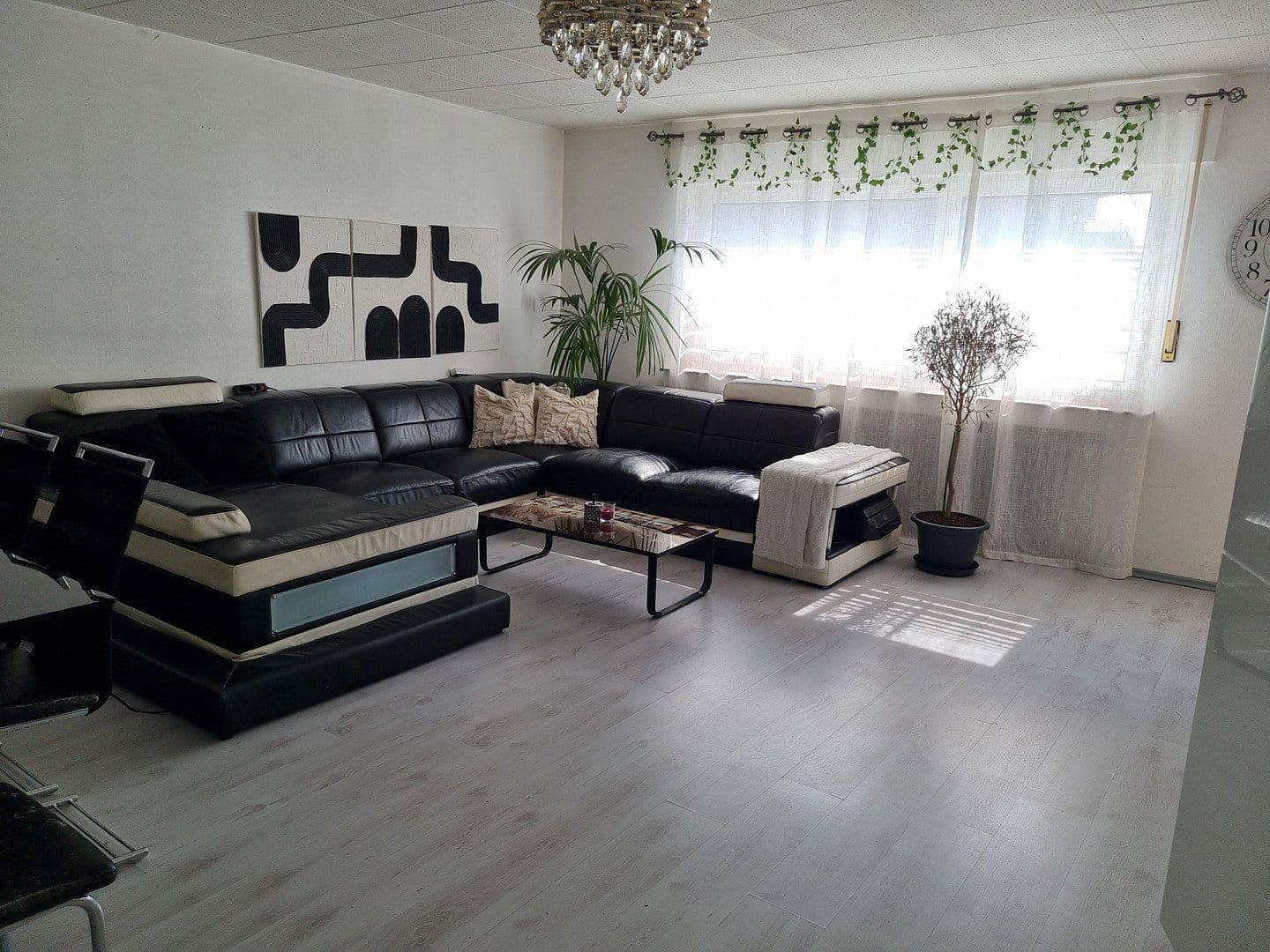 Prodej bytu 3+1 80 m², Eifelring 75, Euskirchen, Severní Porýní-Vestfálsko Prodej bytu 3+1 80 m², Eifelring 75, Euskirchen, Severní Porýní-Vestfálsko