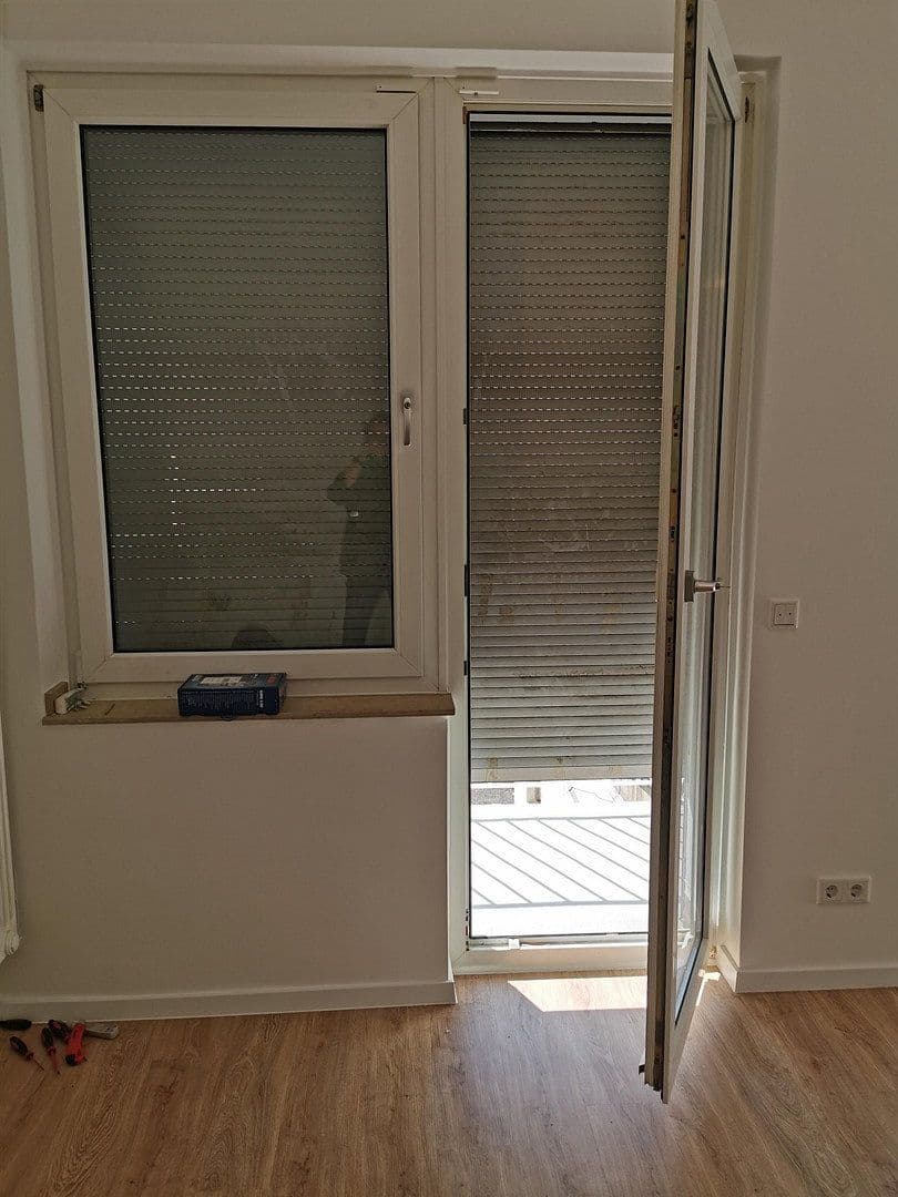 Pronájem bytu 1+1 30 m², Düsseldorf, Severní Porýní-Vestfálsko Pronájem bytu 1+1 30 m², Düsseldorf, Severní Porýní-Vestfálsko