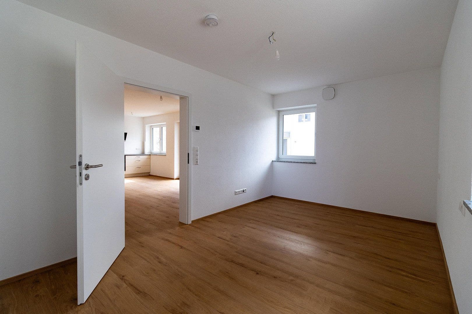 Pronájem bytu 4+1 89 m², Hinznanger Str. 22, Leutkirch im Allgäu, Bádensko-Württembersko Pronájem bytu 4+1 89 m², Hinznanger Str. 22, Leutkirch im Allgäu, Bádensko-Württembersko
