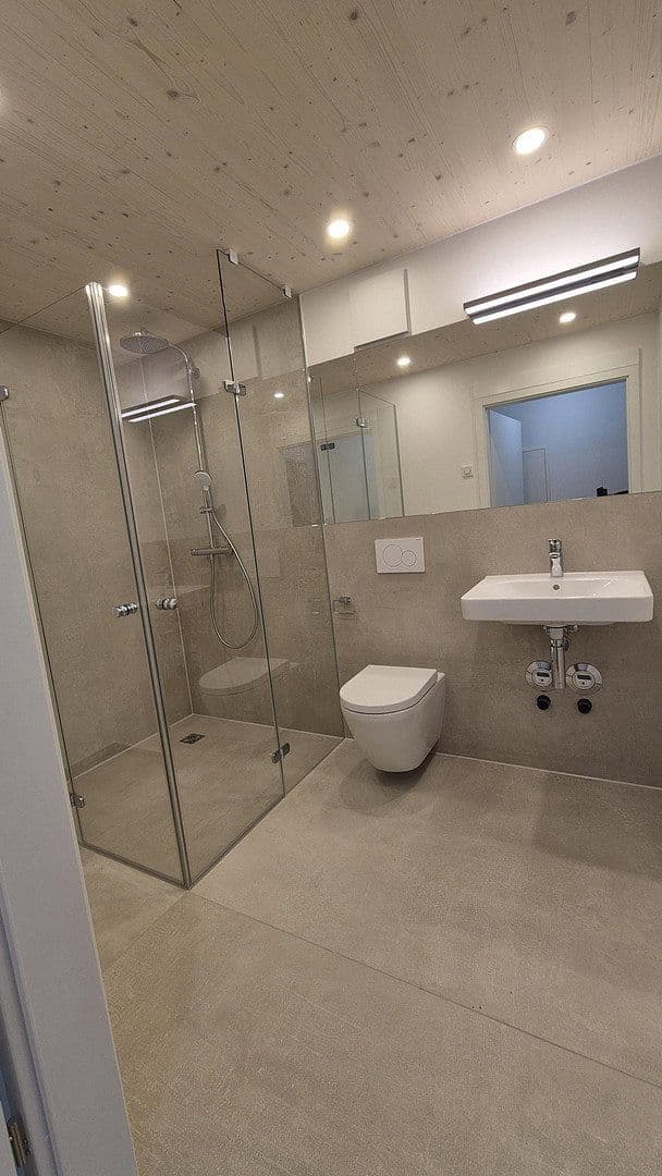 Pronájem bytu 4+1 89 m², Hinznanger Str. 22, Leutkirch im Allgäu, Bádensko-Württembersko Pronájem bytu 4+1 89 m², Hinznanger Str. 22, Leutkirch im Allgäu, Bádensko-Württembersko