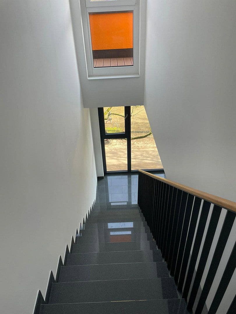 Pronájem bytu 2+1 58 m², Prinz-Ferdinand-Str. 144, Krefeld, Severní Porýní-Vestfálsko Pronájem bytu 2+1 58 m², Prinz-Ferdinand-Str. 144, Krefeld, Severní Porýní-Vestfálsko