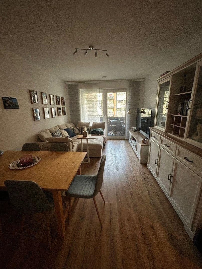 Pronájem bytu 2+1 58 m², Prinz-Ferdinand-Str. 144, Krefeld, Severní Porýní-Vestfálsko Pronájem bytu 2+1 58 m², Prinz-Ferdinand-Str. 144, Krefeld, Severní Porýní-Vestfálsko