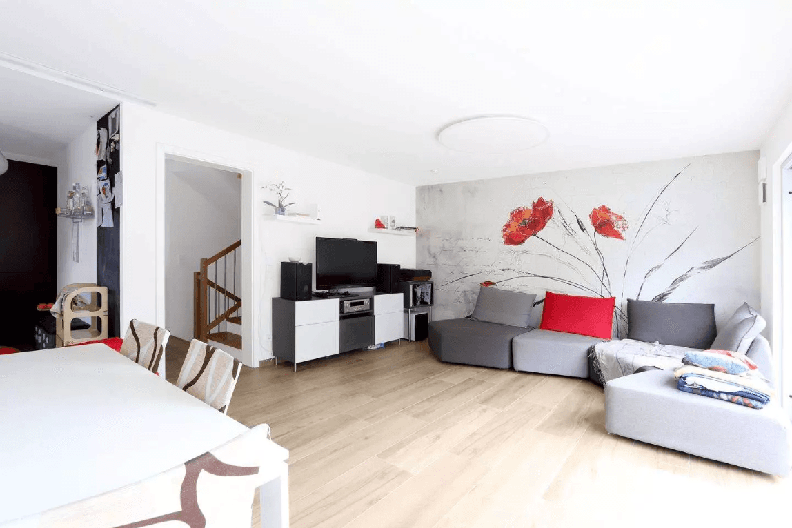 Prodej domu 148 m², pozemek 150 m², Erlangen, Bavorsko Prodej domu 148 m², pozemek 150 m², Erlangen, Bavorsko