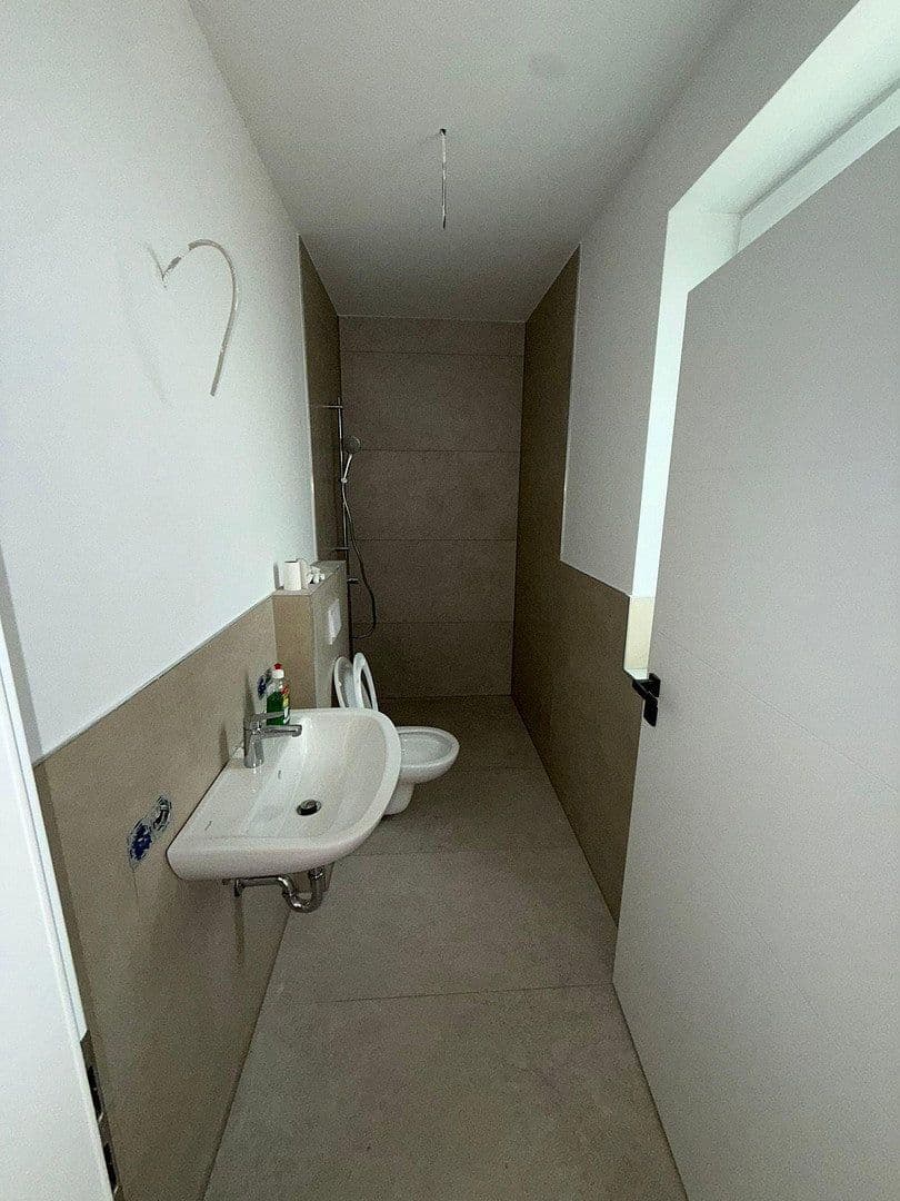 Pronájem domu 120 m², pozemek 328 m², Burgdorf, Dolní Sasko Pronájem domu 120 m², pozemek 328 m², Burgdorf, Dolní Sasko