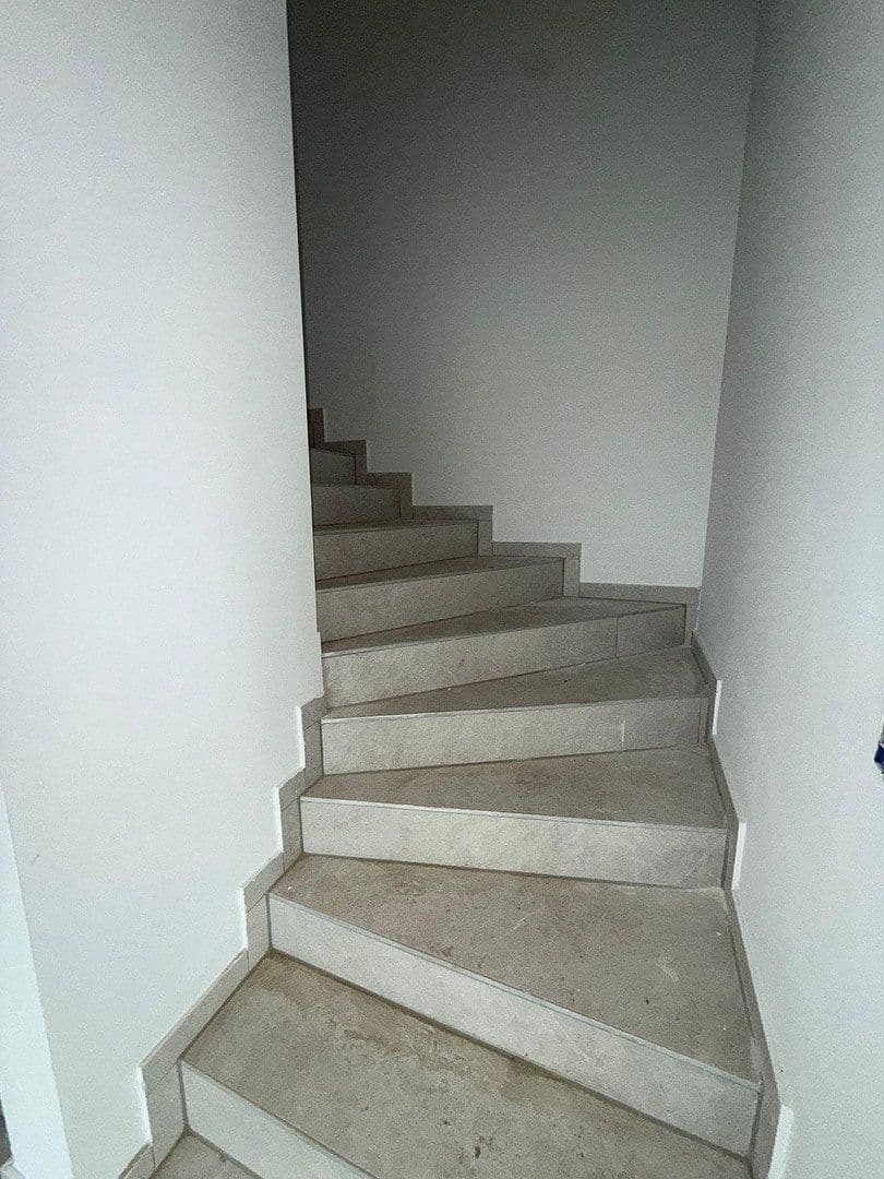 Pronájem domu 120 m², pozemek 328 m², Burgdorf, Dolní Sasko Pronájem domu 120 m², pozemek 328 m², Burgdorf, Dolní Sasko