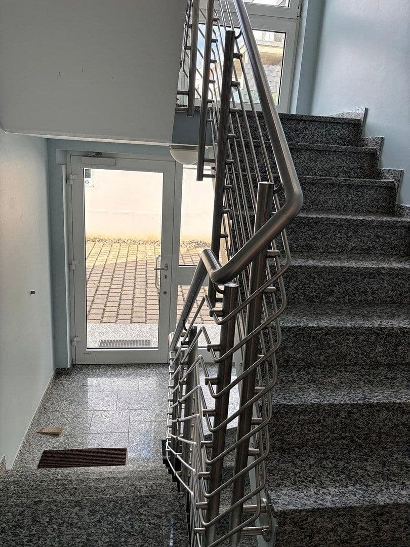 Prodej domu 335 m², pozemek 469 m², Bergische Landstraße 21, Rösrath, Severní Porýní-Vestfálsko Prodej domu 335 m², pozemek 469 m², Bergische Landstraße 21, Rösrath, Severní Porýní-Vestfálsko