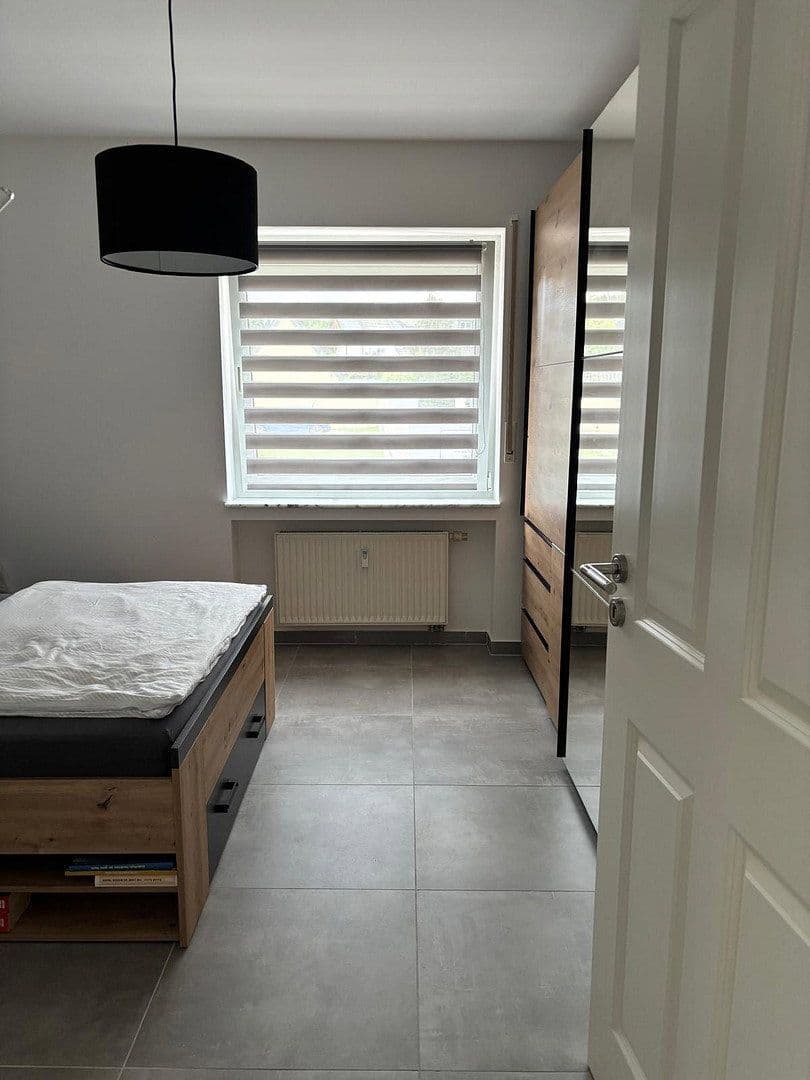 Prodej domu 335 m², pozemek 469 m², Bergische Landstraße 21, Rösrath, Severní Porýní-Vestfálsko Prodej domu 335 m², pozemek 469 m², Bergische Landstraße 21, Rösrath, Severní Porýní-Vestfálsko