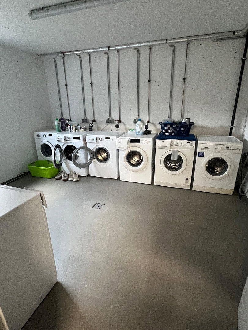 Prodej domu 335 m², pozemek 469 m², Bergische Landstraße 21, Rösrath, Severní Porýní-Vestfálsko Prodej domu 335 m², pozemek 469 m², Bergische Landstraße 21, Rösrath, Severní Porýní-Vestfálsko