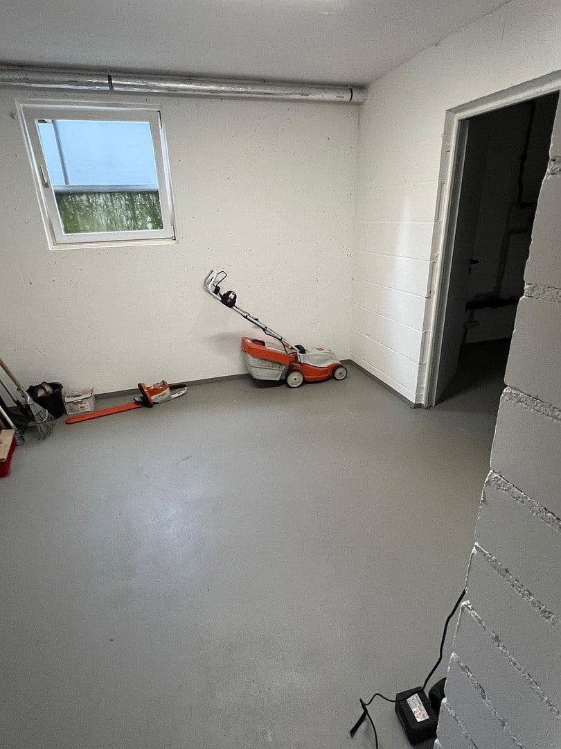 Prodej domu 335 m², pozemek 469 m², Bergische Landstraße 21, Rösrath, Severní Porýní-Vestfálsko Prodej domu 335 m², pozemek 469 m², Bergische Landstraße 21, Rösrath, Severní Porýní-Vestfálsko