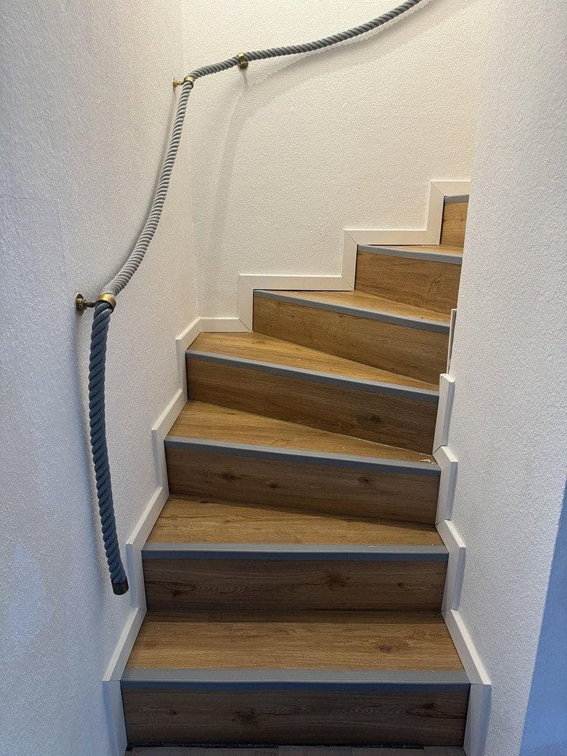 Pronájem domu 105 m², pozemek 193 m², Idstein, Hessen Pronájem domu 105 m², pozemek 193 m², Idstein, Hessen