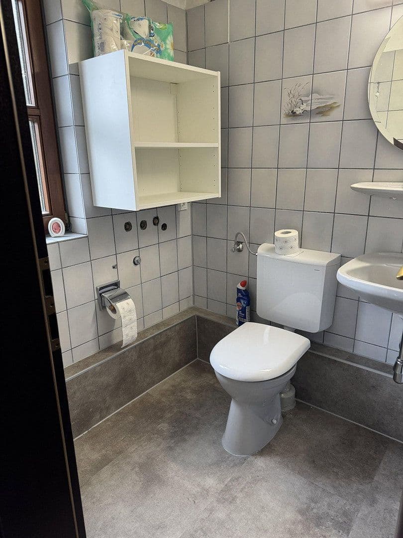 Pronájem domu 105 m², pozemek 193 m², Idstein, Hessen Pronájem domu 105 m², pozemek 193 m², Idstein, Hessen