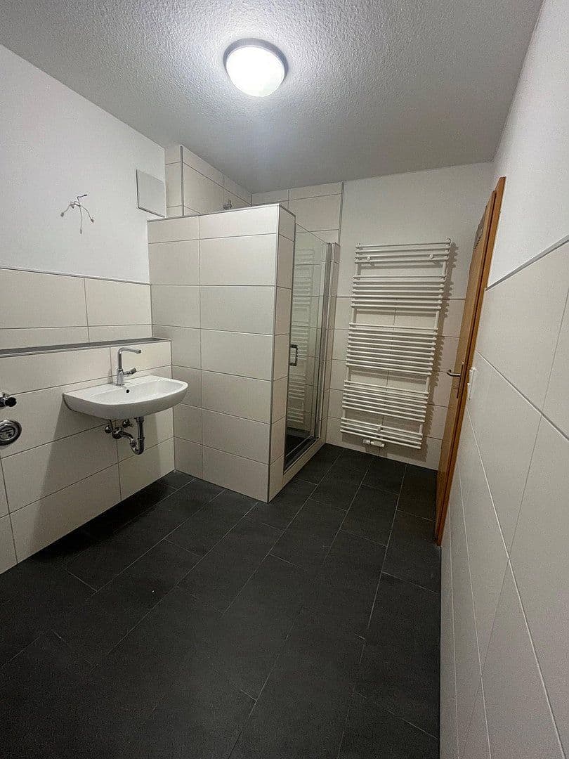 Pronájem bytu 3+1 80 m², Violinengässchen 4, Dillenburg, Hessen Pronájem bytu 3+1 80 m², Violinengässchen 4, Dillenburg, Hessen