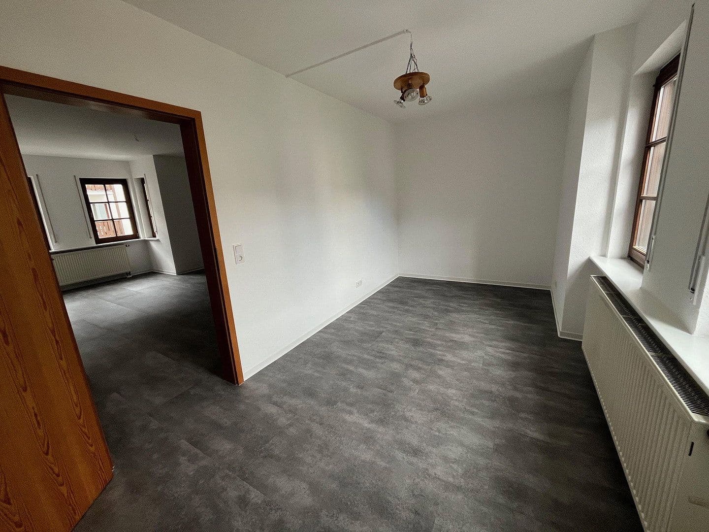 Pronájem bytu 3+1 80 m², Violinengässchen 4, Dillenburg, Hessen Pronájem bytu 3+1 80 m², Violinengässchen 4, Dillenburg, Hessen