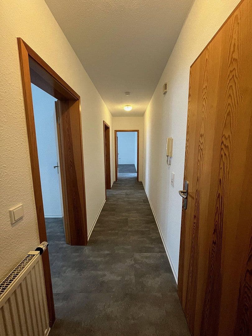 Pronájem bytu 3+1 80 m², Violinengässchen 4, Dillenburg, Hessen Pronájem bytu 3+1 80 m², Violinengässchen 4, Dillenburg, Hessen