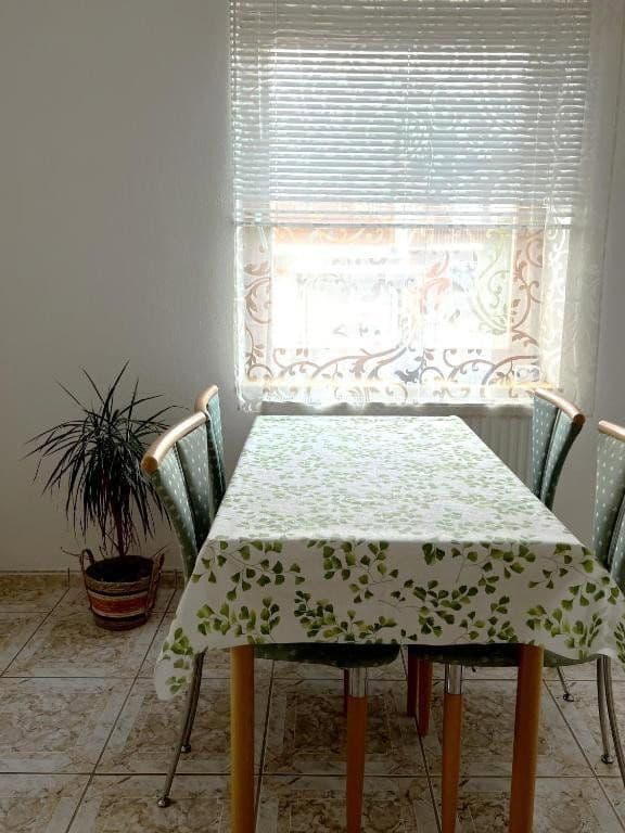 Pronájem bytu 2+1 47 m², Hans-Wertinger-Straße 6, Landshut, Bavorsko Pronájem bytu 2+1 47 m², Hans-Wertinger-Straße 6, Landshut, Bavorsko