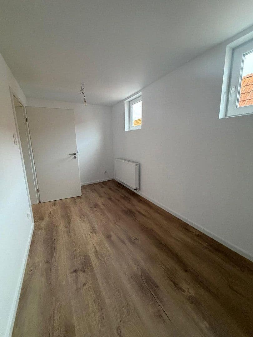 Prodej domu 130 m², pozemek 510 m², Kleinfischlingen, Porýní-Falc Prodej domu 130 m², pozemek 510 m², Kleinfischlingen, Porýní-Falc
