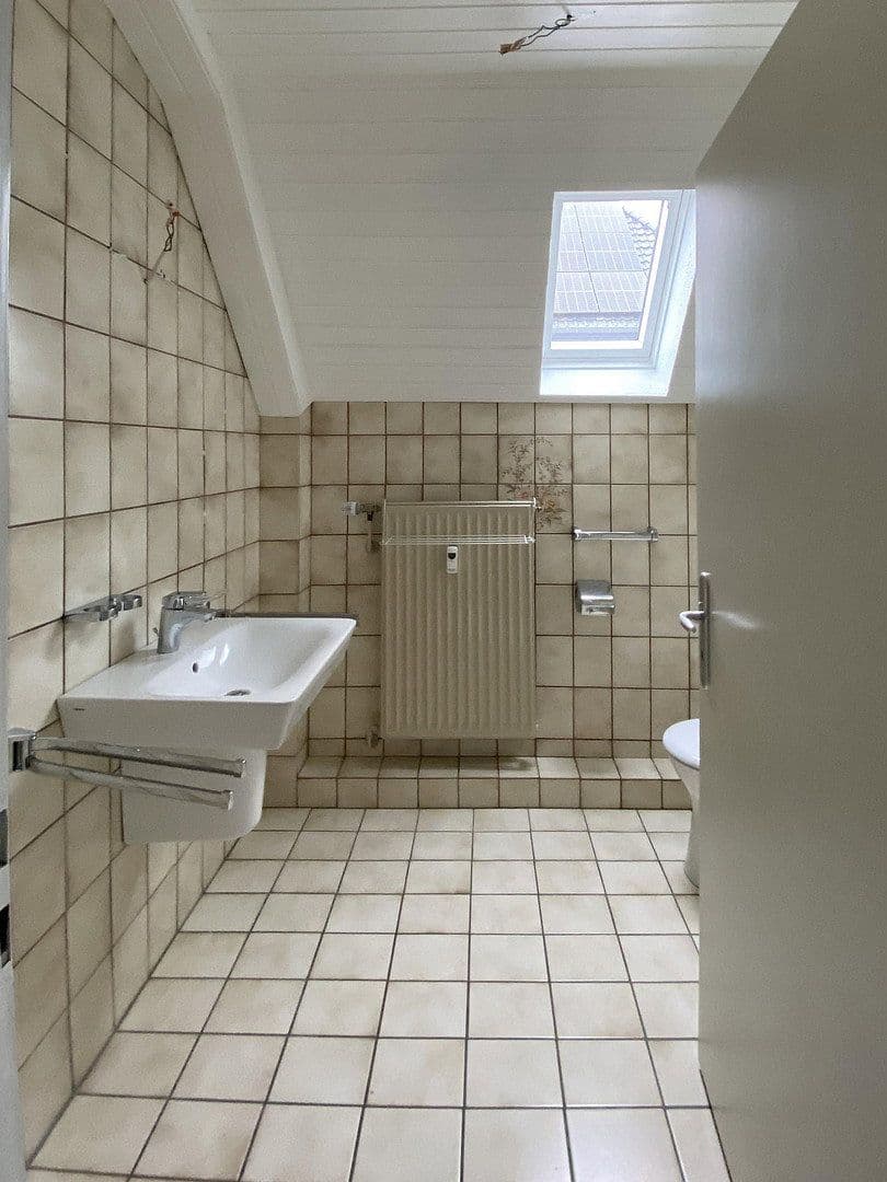 Prodej domu 141 m², pozemek 700 m², Bielefeld, Severní Porýní-Vestfálsko Prodej domu 141 m², pozemek 700 m², Bielefeld, Severní Porýní-Vestfálsko