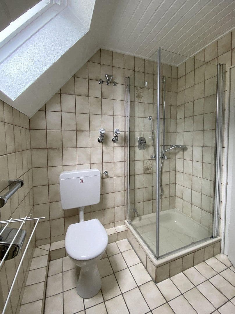 Prodej domu 141 m², pozemek 700 m², Bielefeld, Severní Porýní-Vestfálsko Prodej domu 141 m², pozemek 700 m², Bielefeld, Severní Porýní-Vestfálsko