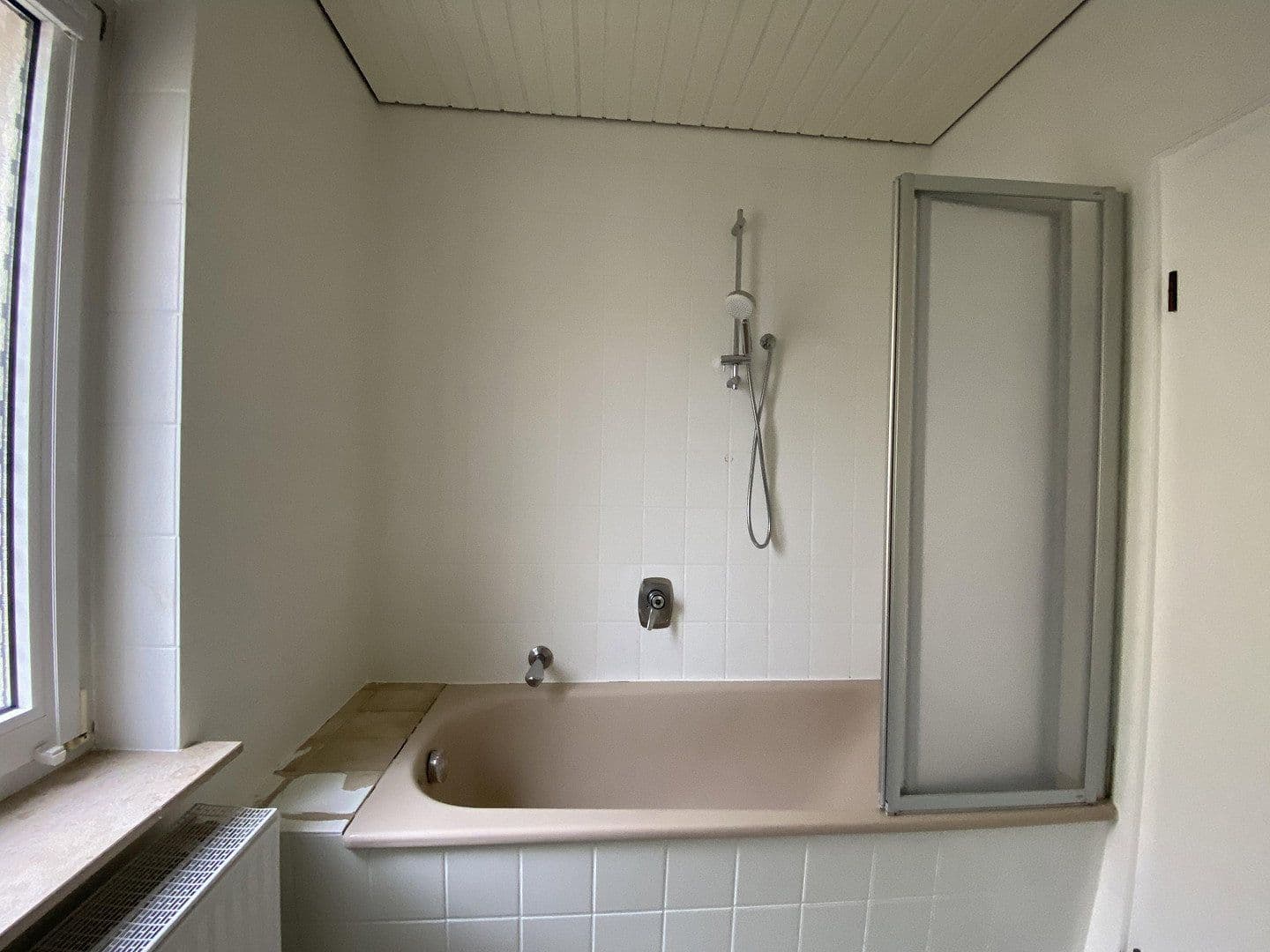 Prodej domu 141 m², pozemek 700 m², Bielefeld, Severní Porýní-Vestfálsko Prodej domu 141 m², pozemek 700 m², Bielefeld, Severní Porýní-Vestfálsko