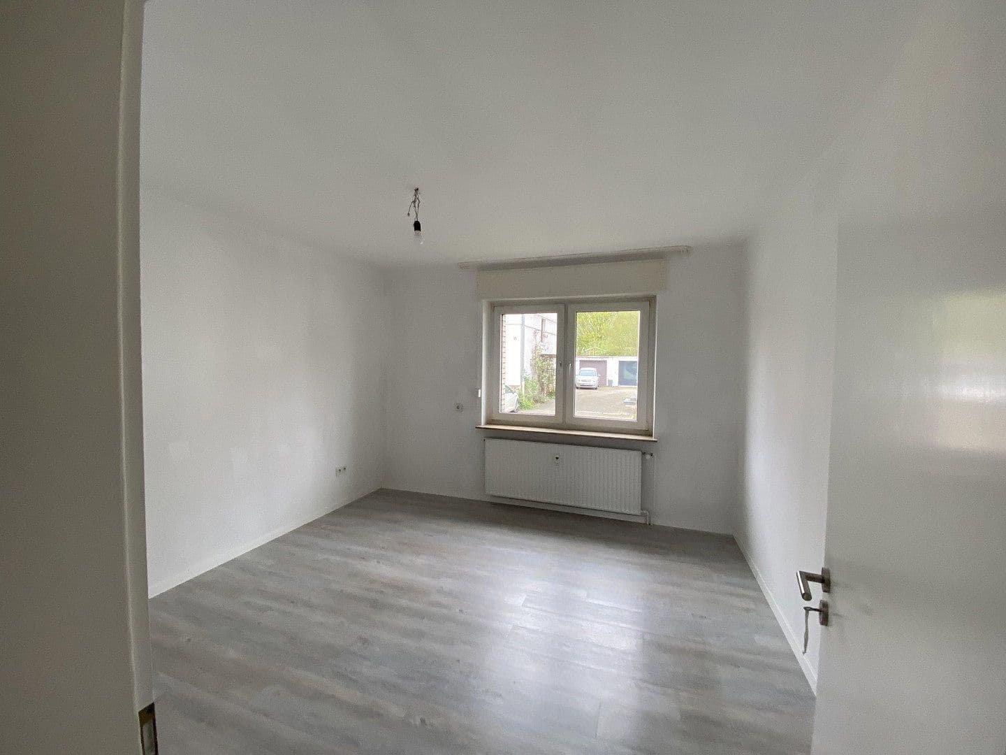 Prodej domu 141 m², pozemek 700 m², Bielefeld, Severní Porýní-Vestfálsko Prodej domu 141 m², pozemek 700 m², Bielefeld, Severní Porýní-Vestfálsko