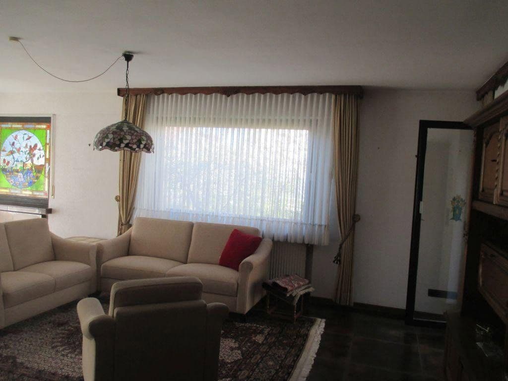 Prodej domu 200 m², pozemek 568 m², Fauthstr. 7, Bergisch Gladbach, Severní Porýní-Vestfálsko Prodej domu 200 m², pozemek 568 m², Fauthstr. 7, Bergisch Gladbach, Severní Porýní-Vestfálsko