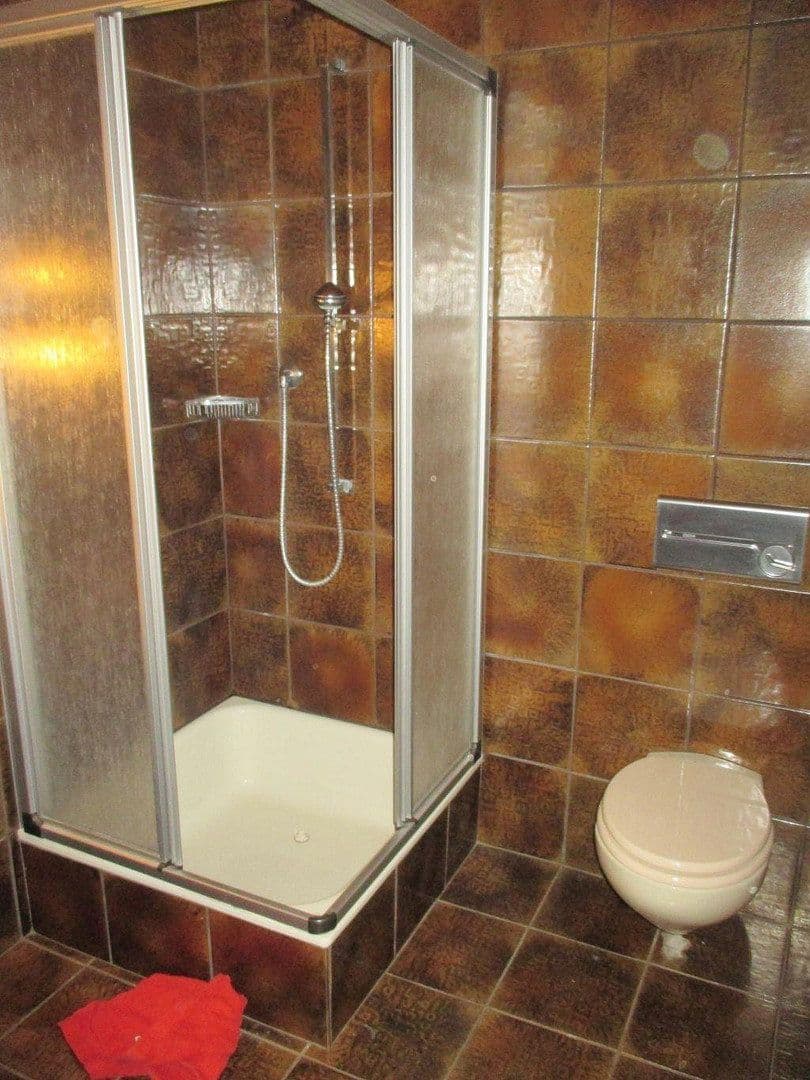 Prodej domu 200 m², pozemek 568 m², Fauthstr. 7, Bergisch Gladbach, Severní Porýní-Vestfálsko Prodej domu 200 m², pozemek 568 m², Fauthstr. 7, Bergisch Gladbach, Severní Porýní-Vestfálsko