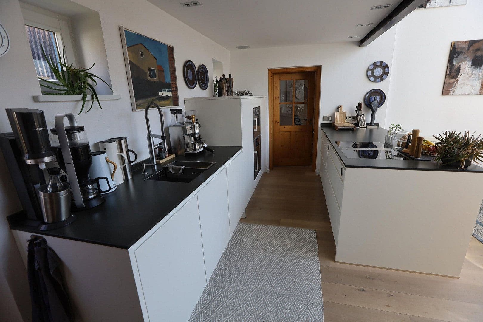 Prodej domu 176 m², pozemek 1.076 m², Petershausen, Bavorsko Prodej domu 176 m², pozemek 1.076 m², Petershausen, Bavorsko