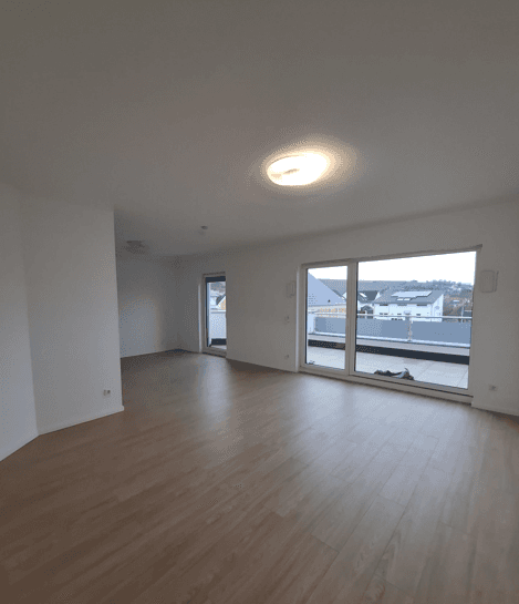 Pronájem bytu 3+1 111 m², Dienheim, Porýní-Falc Pronájem bytu 3+1 111 m², Dienheim, Porýní-Falc