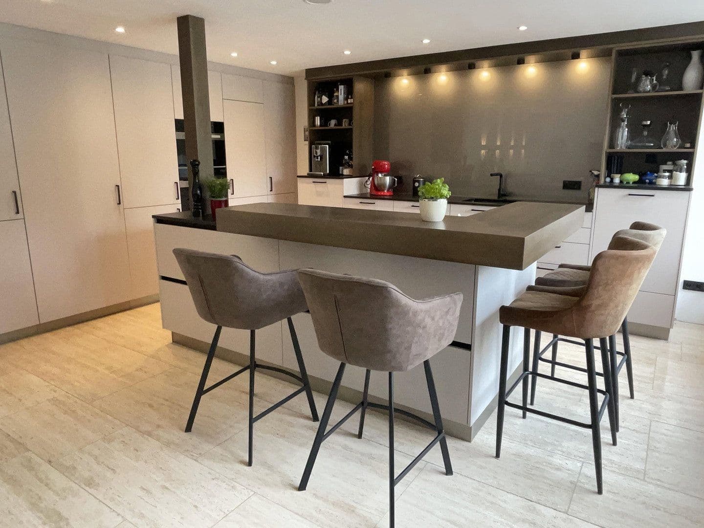 Prodej domu 310 m², pozemek 1.059 m², Miltenberg, Bavorsko Prodej domu 310 m², pozemek 1.059 m², Miltenberg, Bavorsko