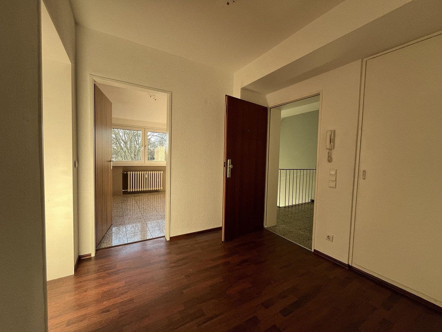 Pronájem bytu 3+1 74 m², Scheppmannskamp 9, Essen, Severní Porýní-Vestfálsko Pronájem bytu 3+1 74 m², Scheppmannskamp 9, Essen, Severní Porýní-Vestfálsko