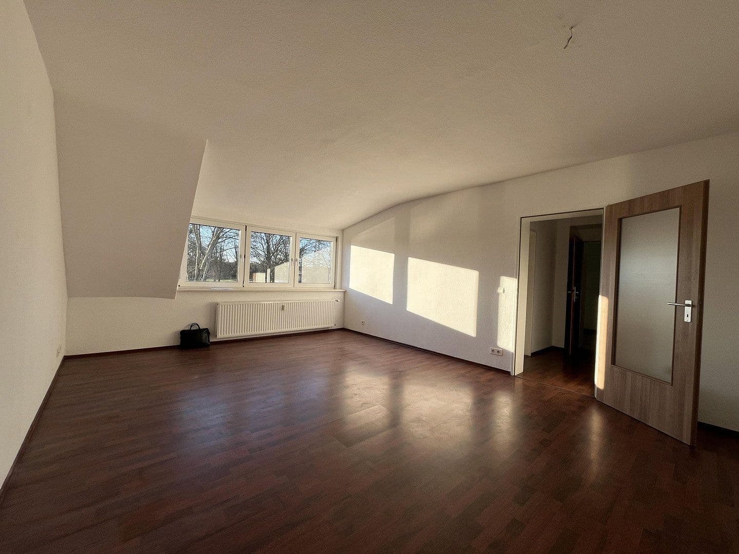 Pronájem bytu 3+1 74 m², Scheppmannskamp 9, Essen, Severní Porýní-Vestfálsko Pronájem bytu 3+1 74 m², Scheppmannskamp 9, Essen, Severní Porýní-Vestfálsko