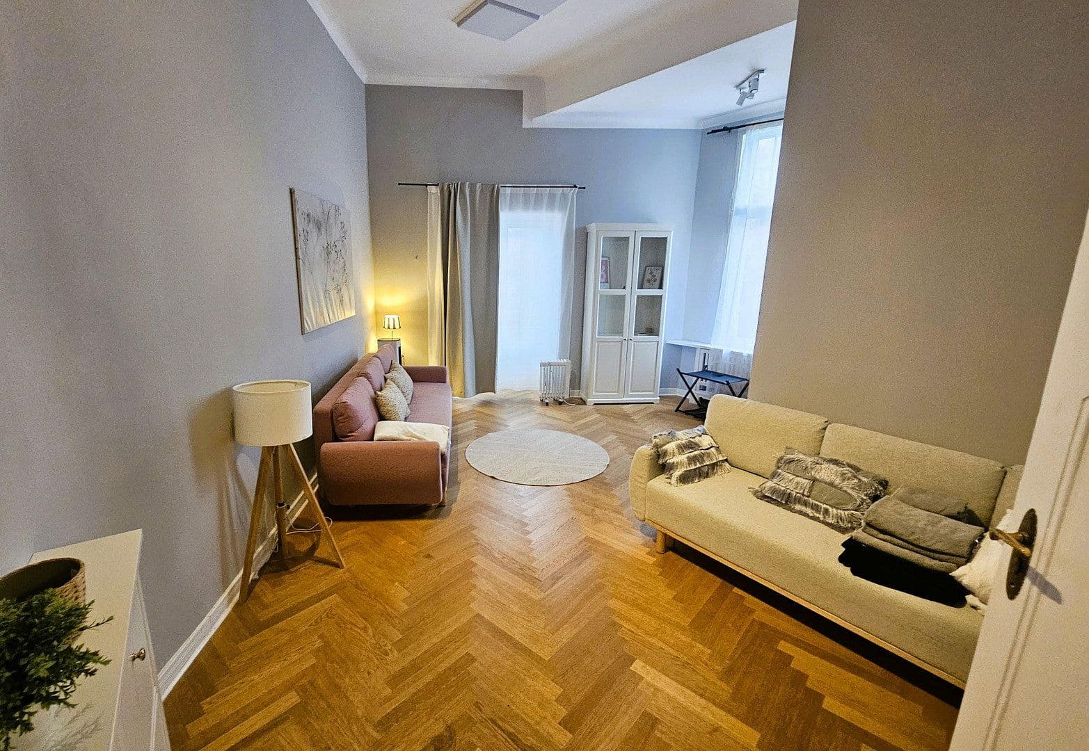 Prodej bytu 4+1 150 m², Brandenburgische Straße 16, Berlin, Berlín Prodej bytu 4+1 150 m², Brandenburgische Straße 16, Berlin, Berlín