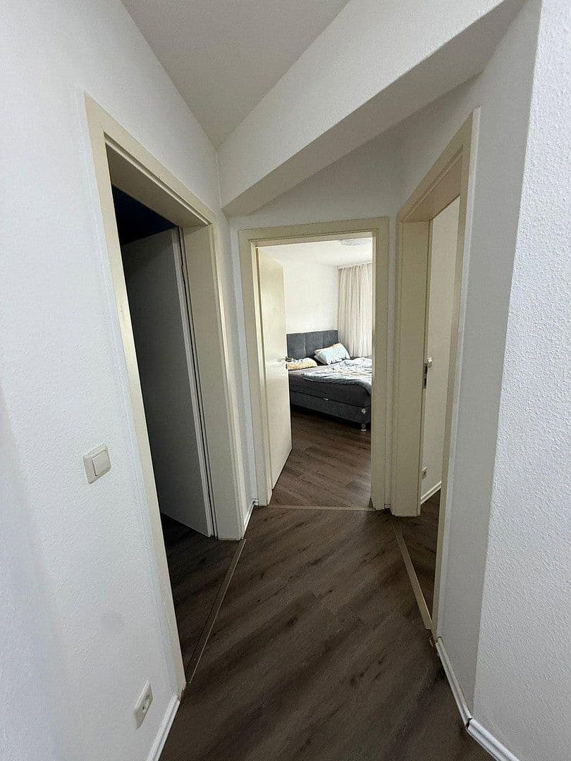 Pronájem bytu 3+1 99 m², Hechingen, Bádensko-Württembersko Pronájem bytu 3+1 99 m², Hechingen, Bádensko-Württembersko