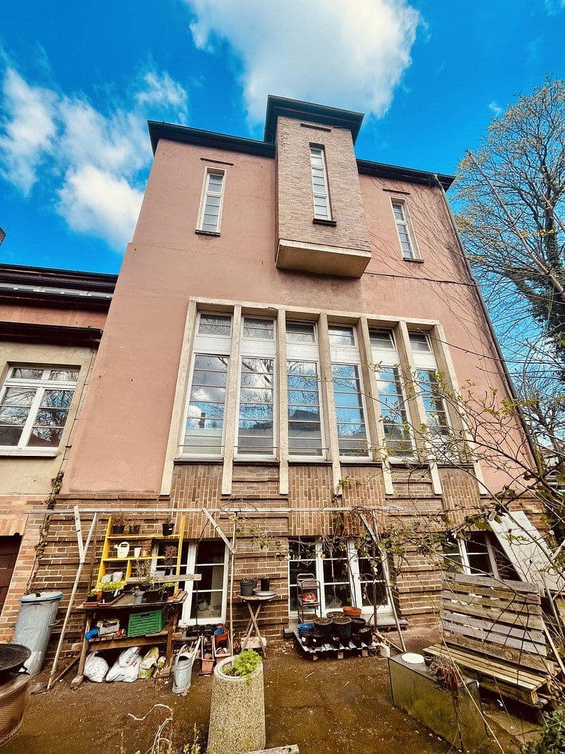 Prodej domu 600 m², pozemek 559 m², Mühlweg 12, Halle, Sasko-Anhaltsko Prodej domu 600 m², pozemek 559 m², Mühlweg 12, Halle, Sasko-Anhaltsko