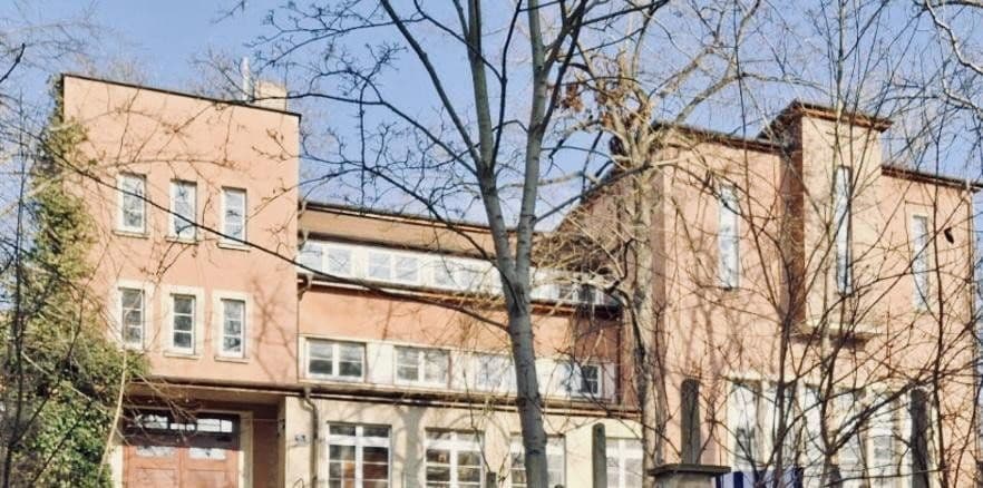 Prodej domu 600 m², pozemek 559 m², Mühlweg 12, Halle, Sasko-Anhaltsko Prodej domu 600 m², pozemek 559 m², Mühlweg 12, Halle, Sasko-Anhaltsko