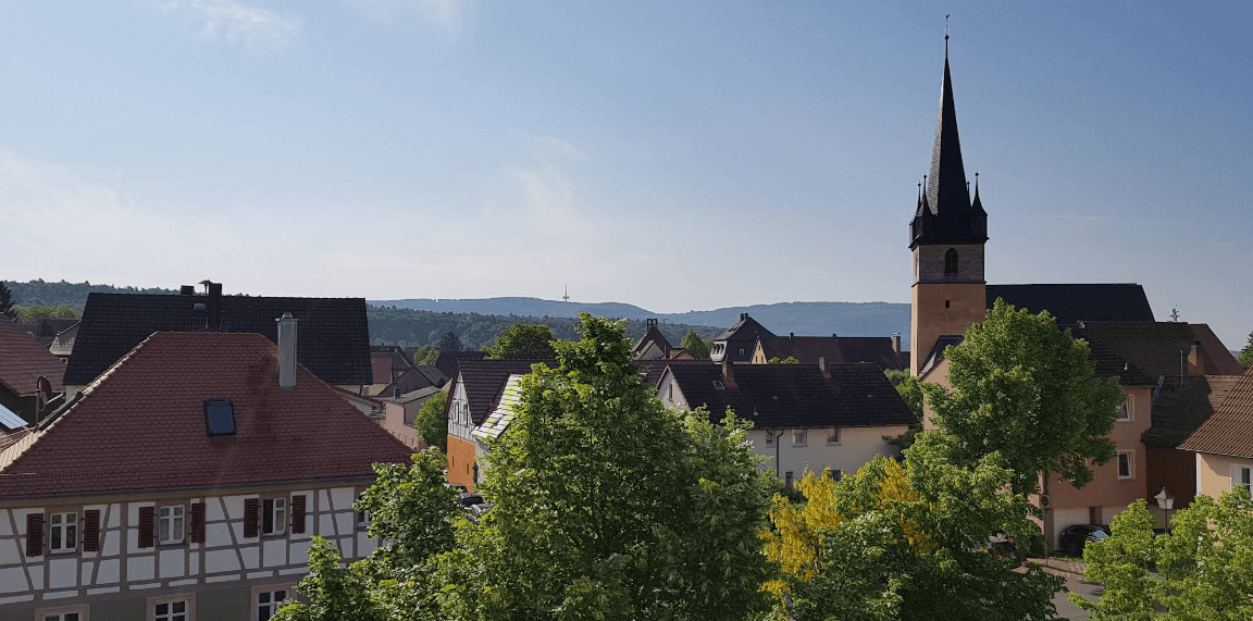 Pronájem bytu 3+1 84 m², Litzendorfer Straße 9, Strullendorf, Bavorsko Pronájem bytu 3+1 84 m², Litzendorfer Straße 9, Strullendorf, Bavorsko