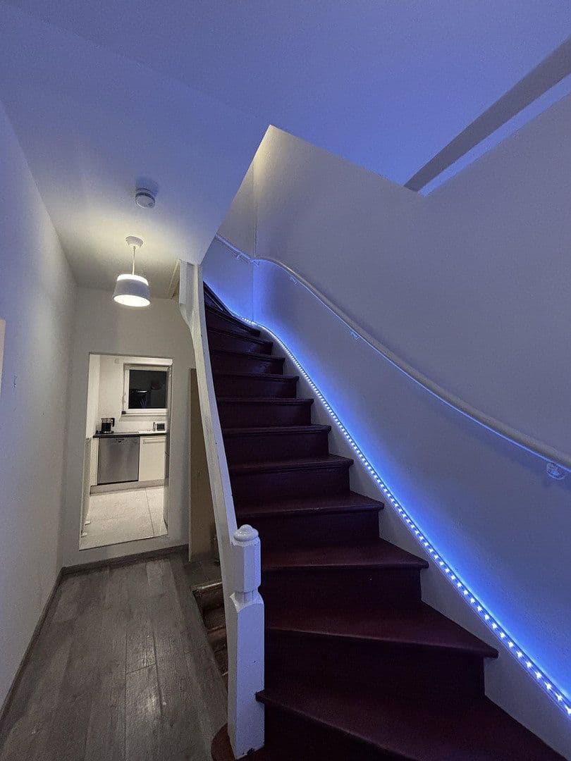 Pronájem bytu 3+1 60 m², Bremen, Bremen Pronájem bytu 3+1 60 m², Bremen, Bremen