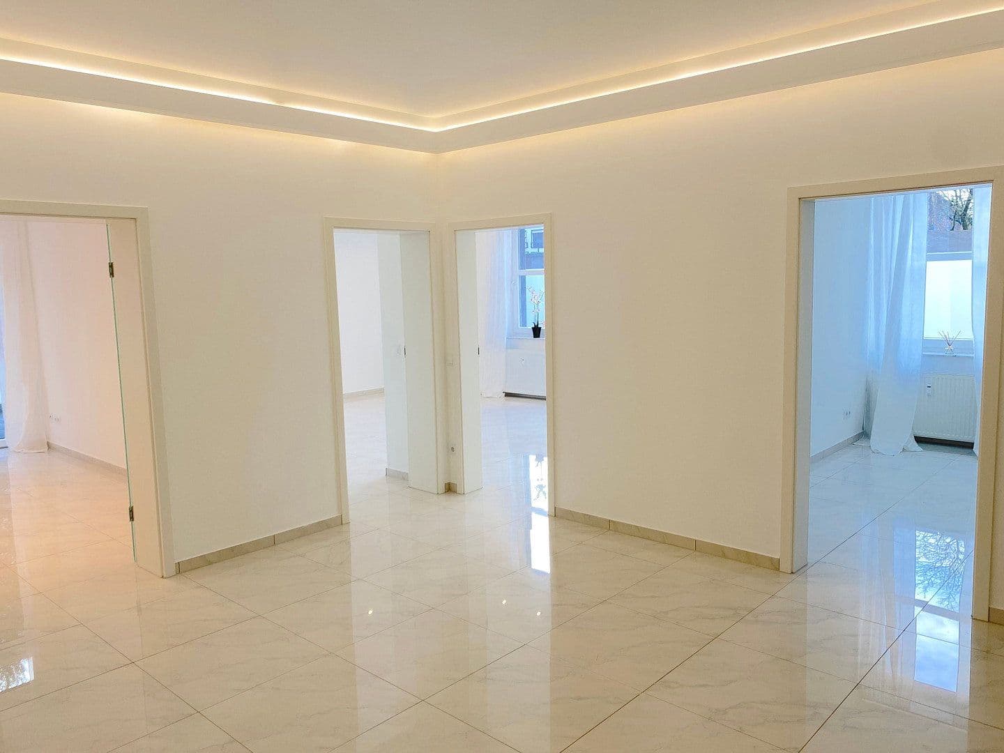 Pronájem bytu 3+1 105 m², Enger, Severní Porýní-Vestfálsko Pronájem bytu 3+1 105 m², Enger, Severní Porýní-Vestfálsko