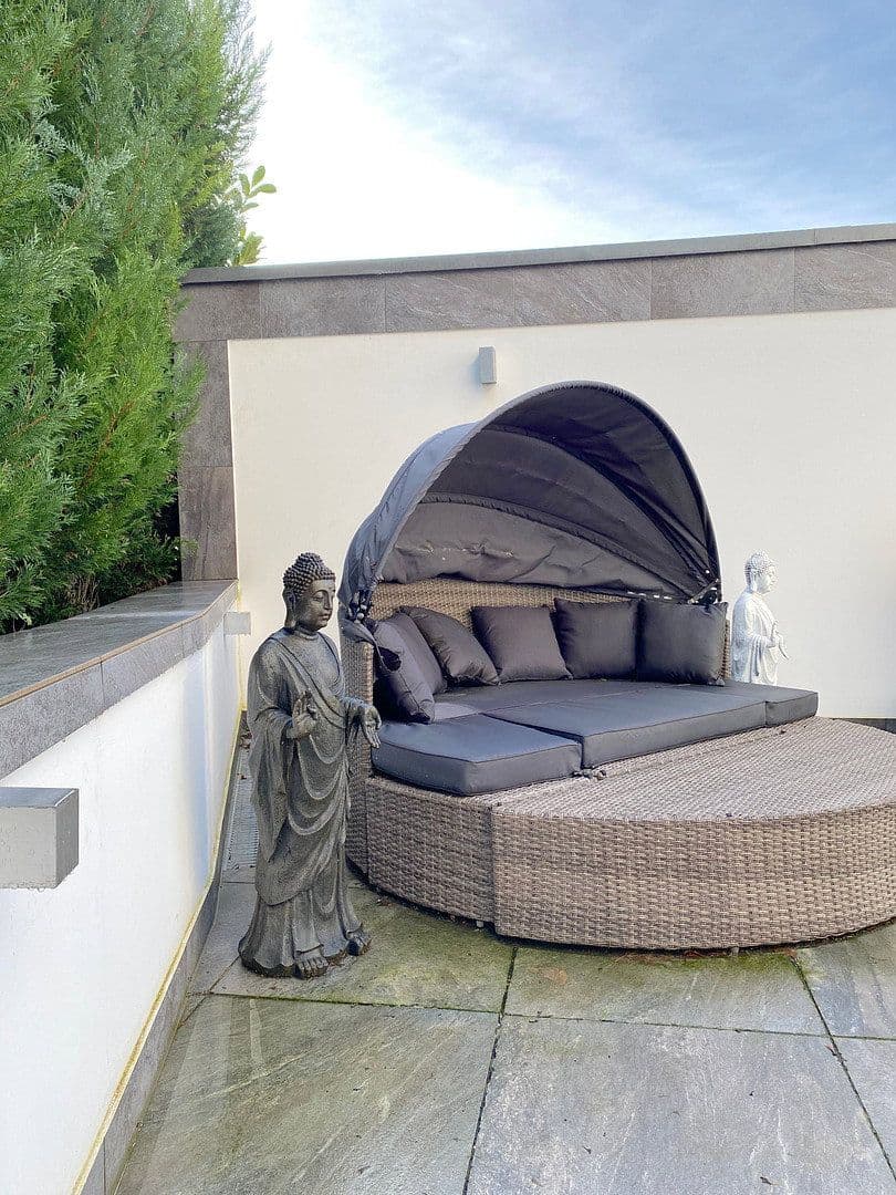 Pronájem bytu 3+1 105 m², Enger, Severní Porýní-Vestfálsko Pronájem bytu 3+1 105 m², Enger, Severní Porýní-Vestfálsko