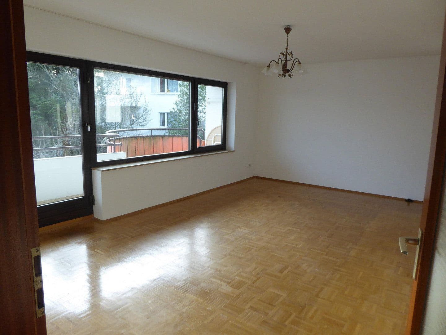 Pronájem bytu 3+kk 90 m², Lange Str. 10, Pforzheim, Bádensko-Württembersko Pronájem bytu 3+kk 90 m², Lange Str. 10, Pforzheim, Bádensko-Württembersko
