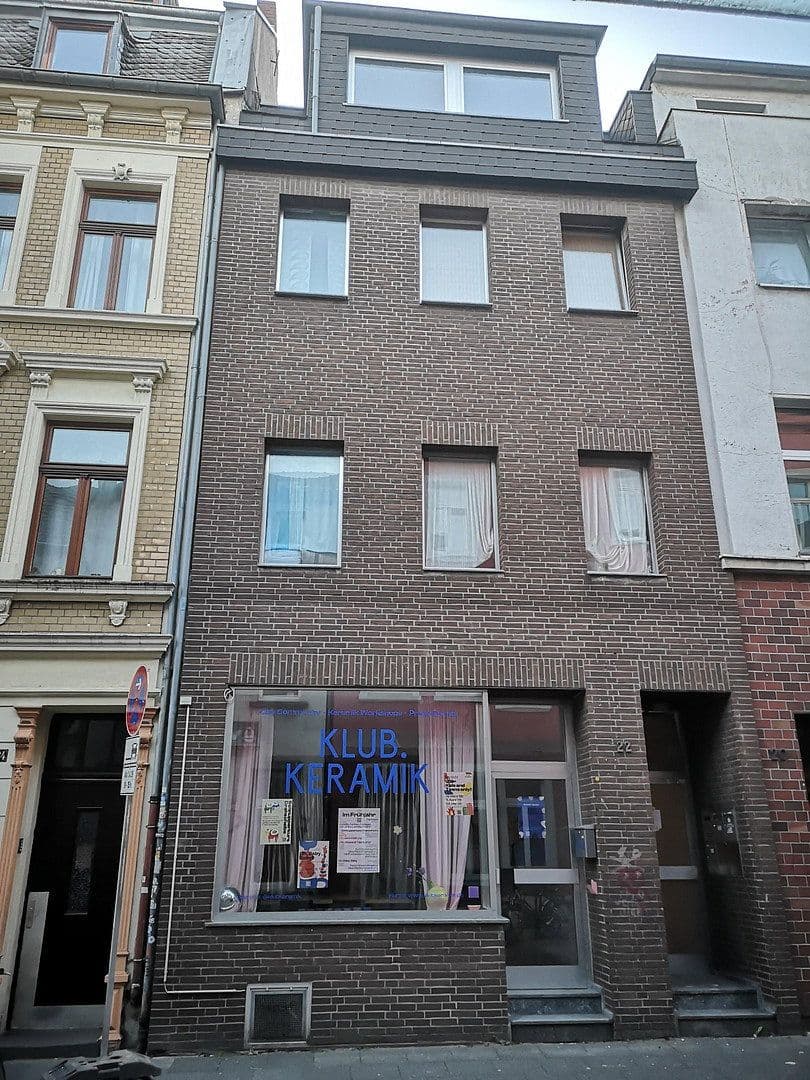 Prodej domu 226 m², pozemek 172 m², Wahlenstr., Köln-Ehrenfeld, Severní Porýní-Vestfálsko Prodej domu 226 m², pozemek 172 m², Wahlenstr., Köln-Ehrenfeld, Severní Porýní-Vestfálsko