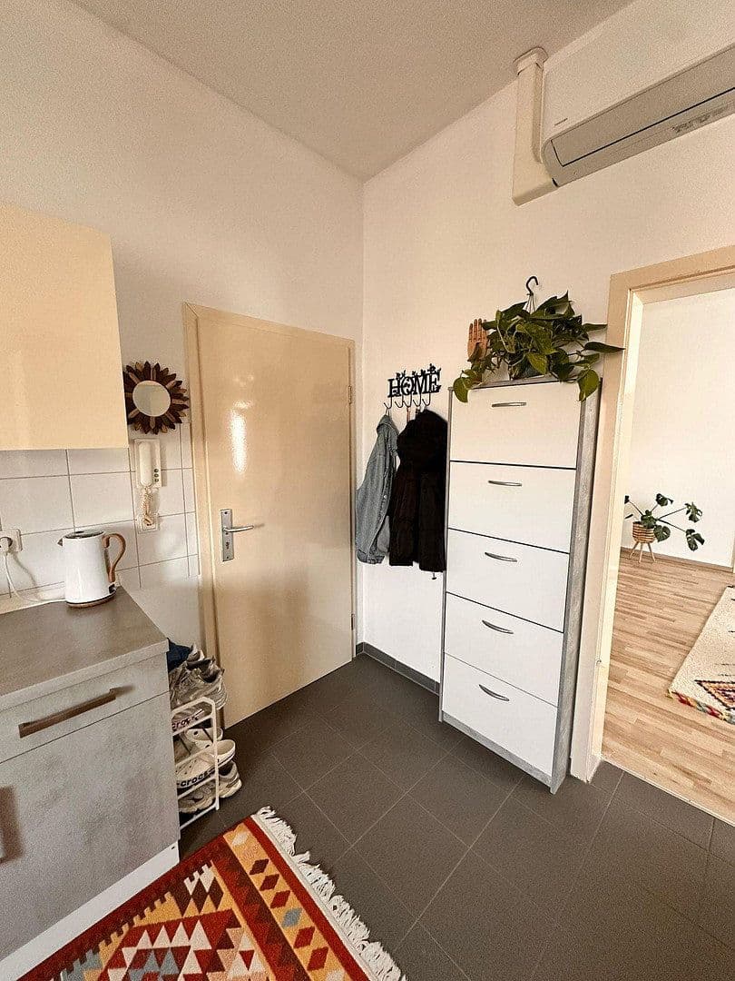 Pronájem bytu 2+1 50 m², Schwetzingen, Bádensko-Württembersko Pronájem bytu 2+1 50 m², Schwetzingen, Bádensko-Württembersko