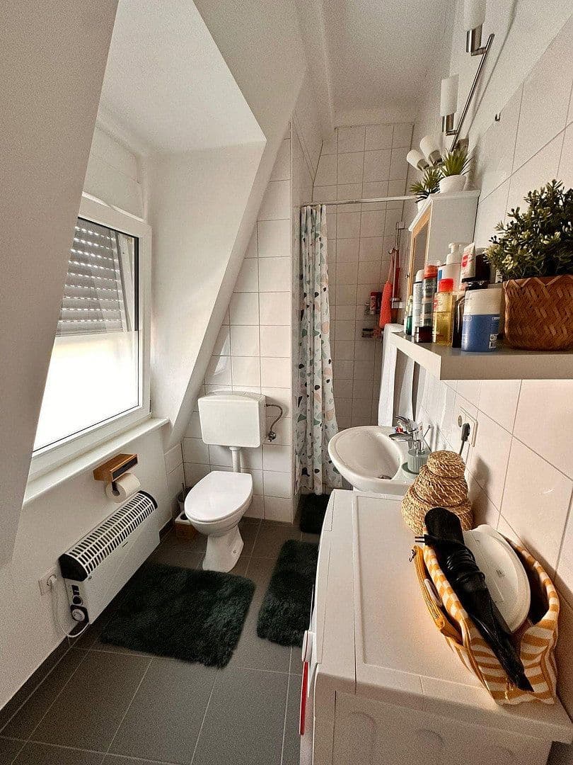 Pronájem bytu 2+1 50 m², Schwetzingen, Bádensko-Württembersko Pronájem bytu 2+1 50 m², Schwetzingen, Bádensko-Württembersko