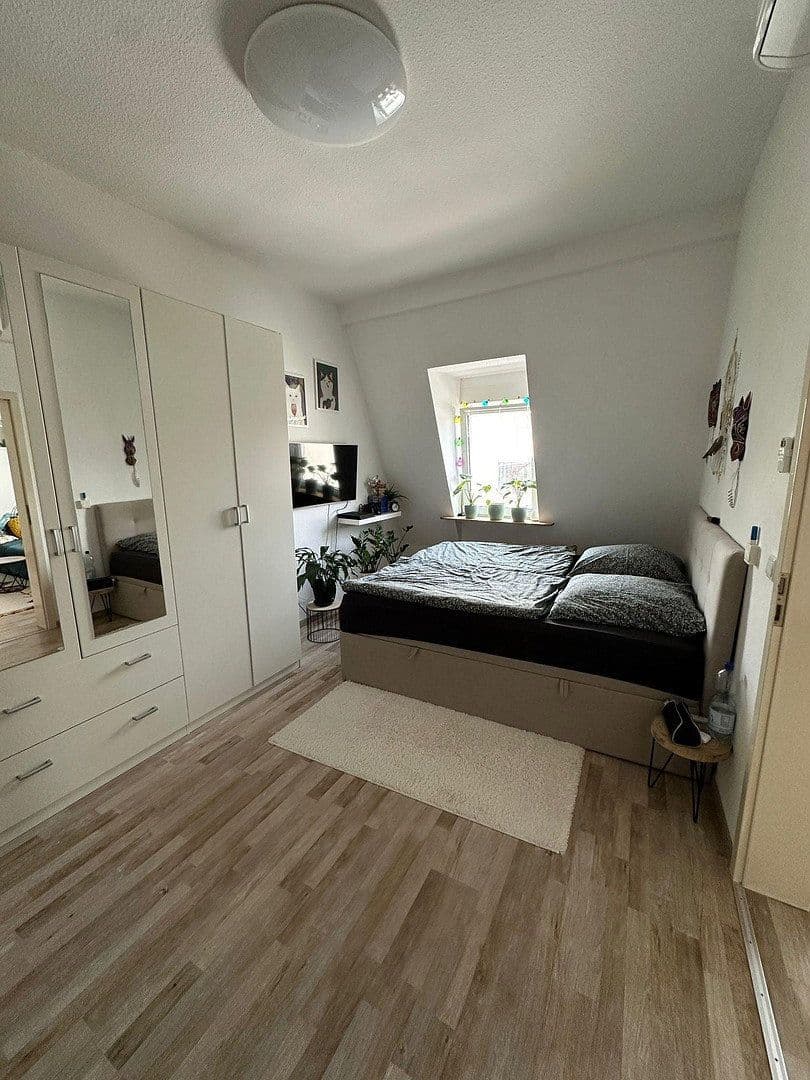 Pronájem bytu 2+1 50 m², Schwetzingen, Bádensko-Württembersko Pronájem bytu 2+1 50 m², Schwetzingen, Bádensko-Württembersko