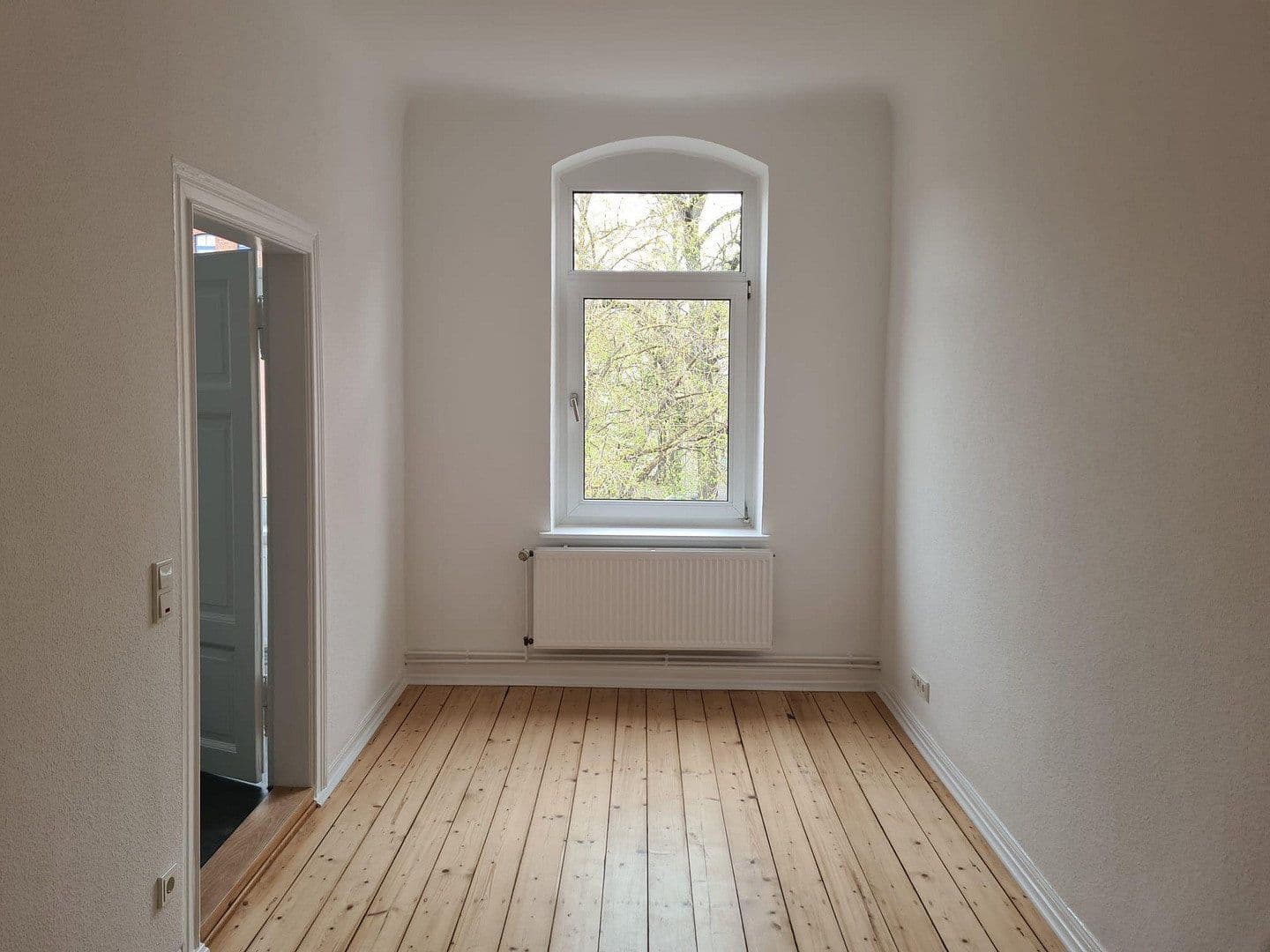 Pronájem bytu 3+1 77 m², Jüdenstr. 41, Göttingen, Dolní Sasko Pronájem bytu 3+1 77 m², Jüdenstr. 41, Göttingen, Dolní Sasko