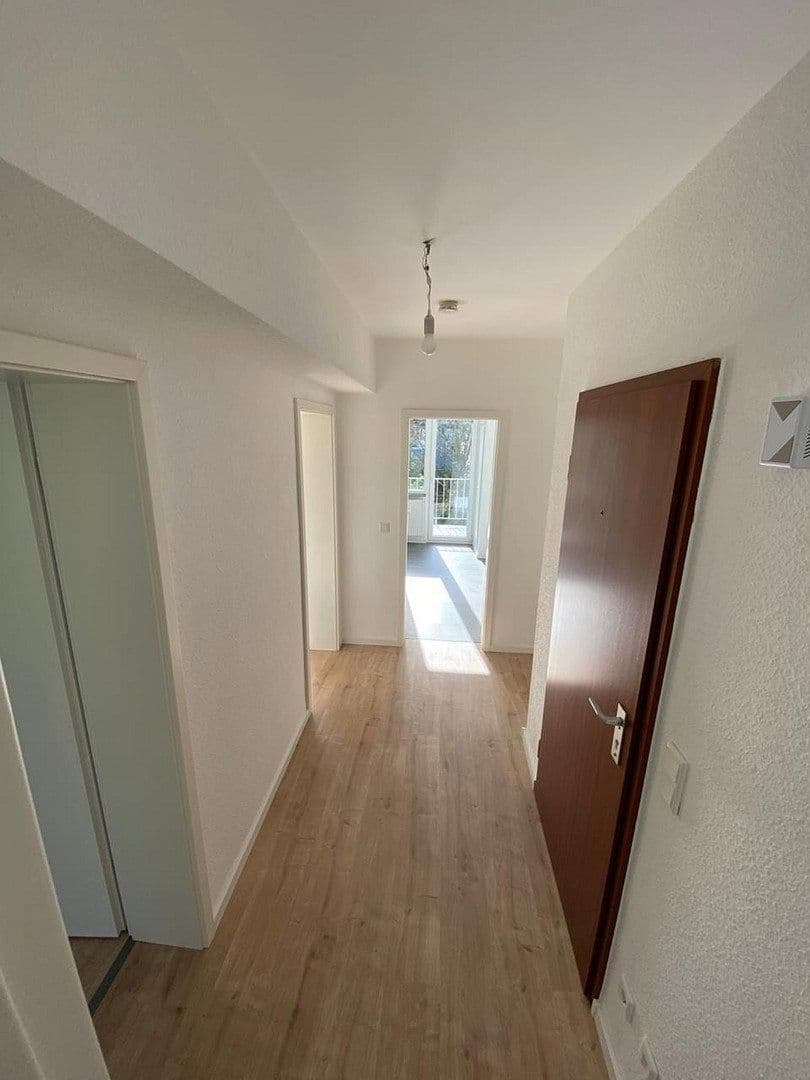 Pronájem bytu 2+1 66 m², Eintrachtstr. 10, Niederzier, Severní Porýní-Vestfálsko Pronájem bytu 2+1 66 m², Eintrachtstr. 10, Niederzier, Severní Porýní-Vestfálsko