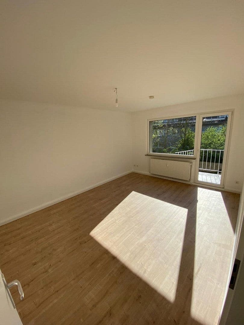 Pronájem bytu 2+1 66 m², Eintrachtstr. 10, Niederzier, Severní Porýní-Vestfálsko Pronájem bytu 2+1 66 m², Eintrachtstr. 10, Niederzier, Severní Porýní-Vestfálsko