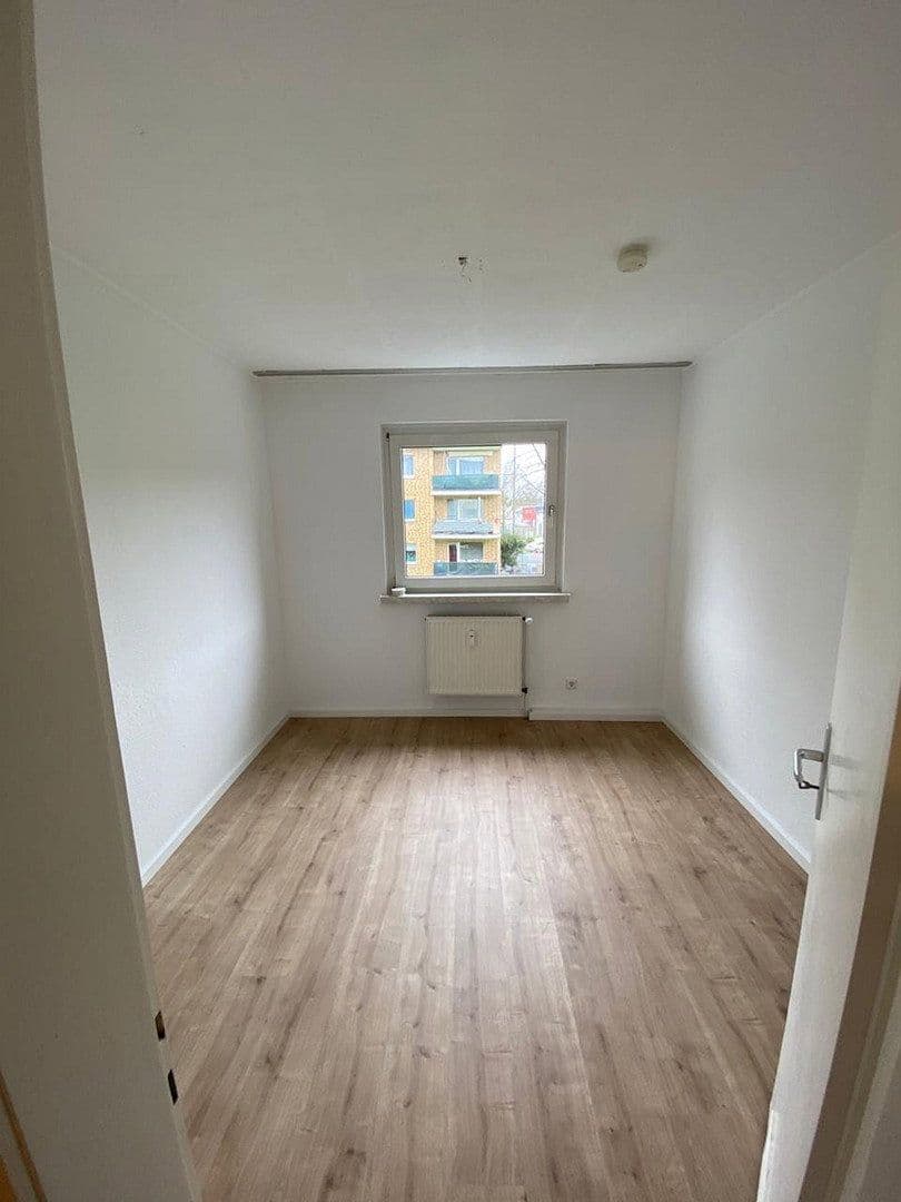 Pronájem bytu 3+1 66 m², Eintrachtstr. 8, Niederzier, Severní Porýní-Vestfálsko Pronájem bytu 3+1 66 m², Eintrachtstr. 8, Niederzier, Severní Porýní-Vestfálsko