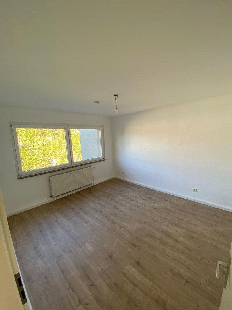 Pronájem bytu 2+1 66 m², Eintrachtstr. 10, Niederzier, Severní Porýní-Vestfálsko Pronájem bytu 2+1 66 m², Eintrachtstr. 10, Niederzier, Severní Porýní-Vestfálsko