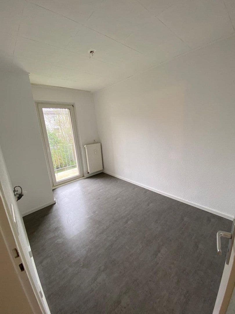 Pronájem bytu 3+1 66 m², Eintrachtstr. 8, Niederzier, Severní Porýní-Vestfálsko Pronájem bytu 3+1 66 m², Eintrachtstr. 8, Niederzier, Severní Porýní-Vestfálsko
